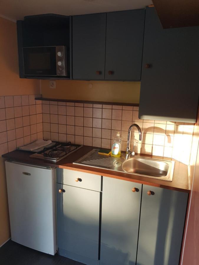 Cottage flottant Saint Jean de Losne option jacuzzi Extérieur photo
